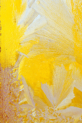 포토 JPG 해외이미지 백그라운드 겨울 패턴 창문 유리 추상 사람없음 얼음 추위 흰색 투명 황금 크리스탈 질감 서리 내추럴 반투명 섬광 눈내림 해외202004 해외포토 자연요소 계절 컬러 무늬 재질 눈_날씨 광석 파일형식 이미지허브