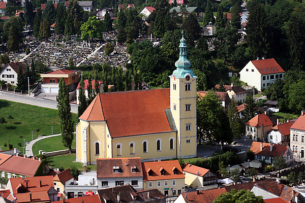 포토 JPG 해외이미지 유럽 종교 지붕 거리 안테나 파노라마 풍경 사람없음 건물 여름 교회 도시 클래식 엽서 타운 크로아티아 해외202004 해외포토 건축물 계절 나라 컨셉 통신 종교건축 촬영기법 편지 파일형식 이미지허브