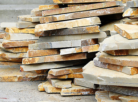 포토 JPG 해외이미지 직업 디자인 도로 건축양식 사람없음 야외 건물 장식 가로 쌓기 회색 바위 깃발 업무 그룹 보행로 땅 묘사 날것 만들기 수납 판 무거움 흙더미 제비 내추럴 방법 석공 조작 많음 해외202004 해외포토 건축물 건축 길 컬러 컨셉 교통시설 모션 조류 흙 돌_바위 작업 무게 파일형식 더미 이미지허브