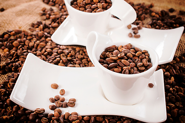 포토 JPG 해외이미지 커피 음료 음식 백그라운드 컨셉 농업 재료 자연 아침 콩 씨앗 사람없음 컵 빛 농작물 갈색 쌓기 상점 검은색 어둠 카페 신선 뜨거움 도자기 맛 굽기 날것 향기 아로마 결 향 카푸치노 카페테리아 에스프레소 흙더미 모카 백자 아랍어 카페인 해외202004 해외포토 주간 식물 식기 산업 컬러 무늬 모션 곡류 흙 구이 생태계 냄새 파일형식 더미 이미지허브