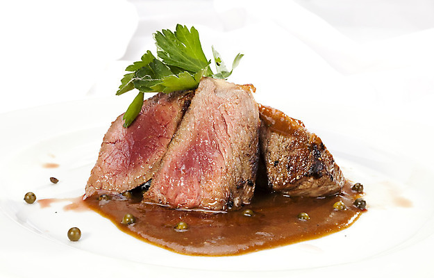 포토 JPG 해외이미지 접시 음식 다이어트 채소 부분 파슬리 육류 스테이크 요리 비프스테이크 사람없음 가로 빨간색 식당 식사 저녁식사 소고기 튀김 신선 고명 소 중앙 그릴 애피타이저 바비큐 자르기 굽기 허브 허리 준비 후추 점심식사 단백질 등심 해외202004 해외포토 식물 식기 컬러 식재료 포유류 모션 주방용품 서양음식 건강 신체부위 상점 구이 향신료 영양소 파일형식 이미지허브