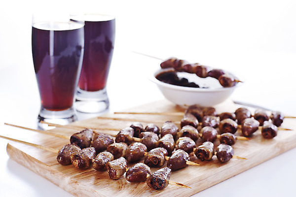 포토 JPG 해외이미지 전통 접시 아시아 음식 백그라운드 토마토 채소 양파 건강 육류 요리 동양인 사람없음 목재 빨간색 갈색 식당 일본 식사 저녁식사 치킨 튀김 흰색 하트 신선 뜨거움 막대기 사발 꼬치 맛 그릴 바비큐 굽기 지중해 먹기 준비 냅킨 점심식사 고립 케밥 대두 살사댄스 해외202004 해외포토 모양 나무 식기 나라 바다 컬러 컨셉 식재료 재료 모션 주방용품 인종 상점 춤 사기그릇 구이 닭고기요리 파일형식 이미지허브