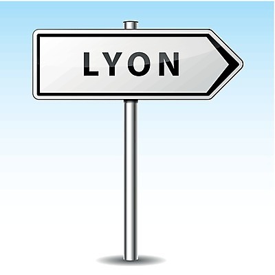 EPS 해외이미지 일러스트 휴가 흰색 도로표지판 방문 환영 짐차 타운 주소 리옹 해외202004 해외일러스트 도로 컬러 자동차 도시 표지판 파일형식 벡터 이미지허브