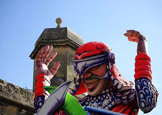 포토 JPG 해외이미지 전통 드레스 행복 유럽 문화 휴가 거리 가면 미술 이벤트 사람없음 야외 컬러풀 파티 축제 희망 기쁨 축하 극장 지중해 잔치 드라마 공상 공평 가면무도회 몰타섬 특별함 해외202004 해외포토 옷 감정 나라 바다 컬러 섬 컨셉 문화예술 몰타 무도회 파일형식 이미지허브