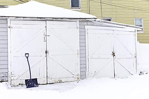 포토 JPG 해외이미지 전통 외관 계절 여행 겨울 건축양식 출입구 거리 주택 자물쇠 사람없음 야외 건물 목재 초록색 파란색 문 정원 추위 입장 묘사 뉴욕 헛간 공터 해외202004 해외포토 나무 건축물 건축 컬러 재료 미국 저장고 파일형식 이미지허브