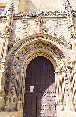 포토 JPG 해외이미지 전통 십자가 사람없음 내부 장식 교회 문 골짜기 덮개 성 아치 모스크 남쪽 고딕 르네상스 세기 스타일 해외202004 해외포토 건축물 종교건축 모션 자연 건물 뚜껑 이슬람교 방향 파일형식 이미지허브