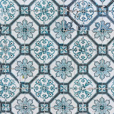 포토 JPG 해외이미지 전통 디자인 외관 꽃 벽 백그라운드 꽃무늬 패턴 건축양식 추상 바닥 미술 사람없음 장식 파란색 수확 골동품 덮개 도자기 포르투갈 타일 묘사 질감 정사각형 심플 모자이크 수공예 리스본 엘리먼트 옛날 해외202004 해외포토 도형 식물 건축 유럽 컬러 무늬 농업 문화예술 뚜껑 공예 파일형식 이미지허브
