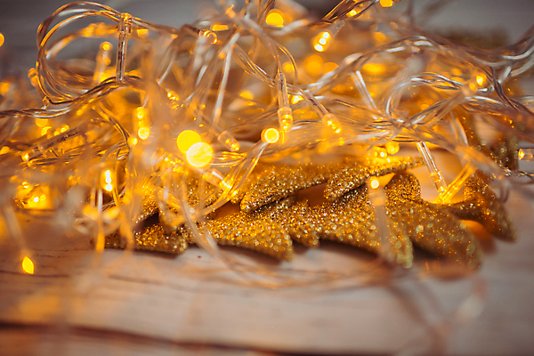 포토 JPG 해외이미지 백그라운드 크리스마스 추상 전등 조명 새로움 사람없음 장식 빛 노란색 축제 화환 축하 분위기 황금 야간 저녁 소프트포커스 연도 질감 보케 마법 빛망울 블러 주도 효과 해외202004 해외포토 자연요소 기념일 꽃 컬러 컨셉 무늬 촬영기법 예절 파일형식 이미지허브