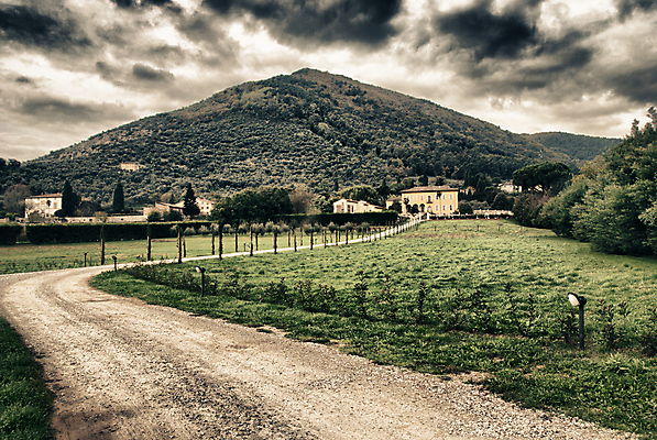 포토 JPG 해외이미지 나무 외관 공원 꽃 길 호수 여행 백그라운드 2 건축양식 학교 자연 호텔 벽돌 새로움 주택 그림자 풍경 사람없음 초록색 강 세일 문 걷기 금속 정원 이탈리아 수확 바위 도시 역사 재산 고급 맨션 복고 장면 경영 빅토리아 옛날 웅장함 진짜 토스카나 해외202004 해외포토 식물 공공시설 교육 건축 유럽 컬러 컨셉 농업 비즈니스 모션 재질 숙소 건물 금융 생태계 파일형식 이미지허브
