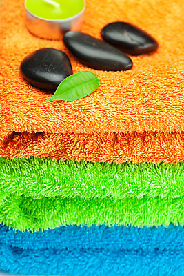 포토 JPG 해외이미지 식물 라이프스타일 웰빙 백그라운드 잎 촛불 불 휴식 건강 사람없음 치료 가로 빛 수건 약 스파 화목 침묵 마사지 그룹 고급 보호 작음 플라스틱 유혹 수집 배열 명상 오브젝트 장면 아로마테라피 테라피 충동구매 깊이 돌봄 위생관리 줄서기 치유 완전 해외202004 해외포토 자연요소 컨셉 초 의학 모션 재질 관리 생활 쇼핑 위생용품 뷰티 소리 크기 과소비 파일형식 이미지허브