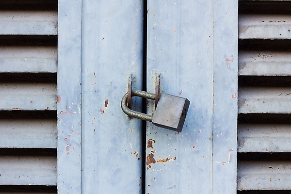 포토 JPG 해외이미지 디자인 백그라운드 컨셉 패턴 열쇠 출입구 손잡이 경비 안전 사람없음 목재 장식 문 금속 페인트 수확 골동품 닫기 보호 철 묘사 질감 복고 잠금 보안 대문 열쇠구멍 문고리 그런지 노크 놋쇠 옛날 철강 해외202004 해외포토 나무 무늬 농업 재료 모션 재질 파일형식 이미지허브