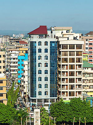 포토 JPG 해외이미지 백그라운드 건축양식 아프리카 거리 주택 안테나 풍경 사람없음 건물 빛 도시풍경 도시 도심 정상 장면 스카이라인 탄자니아 해외202004 해외포토 건축물 건축 나라 통신 파일형식 이미지허브