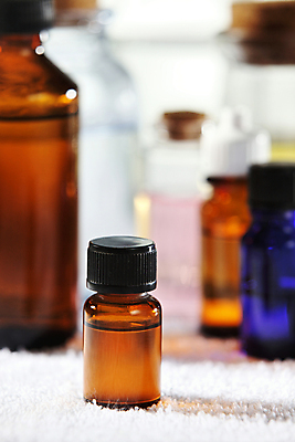 포토 JPG 해외이미지 라이프스타일 분홍색 백그라운드 신체 오렌지 유리 휴식 건강 사람없음 빨간색 초록색 파란색 수건 노란색 스파 침묵 목욕 화장품 흰색 직물 캔 컨테이너 소중 허브 향수 오브젝트 아로마 아로마테라피 테라피 고립 돌봄 위생관리 해외202004 해외포토 식물 산업 컬러 컨셉 과일 모션 재질 관리 생활 위생용품 뷰티 소리 청결 파일형식 이미지허브