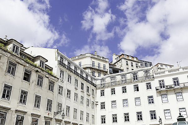 포토 JPG 해외이미지 모양 전통 디자인 외관 유럽 문화 벽 여행 백그라운드 꽃무늬 패턴 건축양식 창문 유리 추상 주택 사람없음 건물 목재 장식 파란색 컬러풀 공백 수확 골동품 발코니 흰색 표현 도시 도자기 포르투갈 타일 복고 모자이크 모음 리스본 옛날 해외202004 해외포토 나무 건축물 건축 꽃 나라 컬러 무늬 농업 재료 재질 한글 파일형식 이미지허브