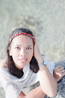 포토 JPG 해외이미지 여자 휴가 휴식 손바닥 그림자 한명 앉기 풍경 물 여름 파란색 태양 평화 스파 꿈 잠 뜨거움 탈출 휴양지 장면 해먹 안다만 이국적 터키석 파라다이스 해외202004 해외포토 자연요소 1 손 계절 바다 컬러 컨셉 모션 사람 장소 침대 보석 파일형식 이미지허브