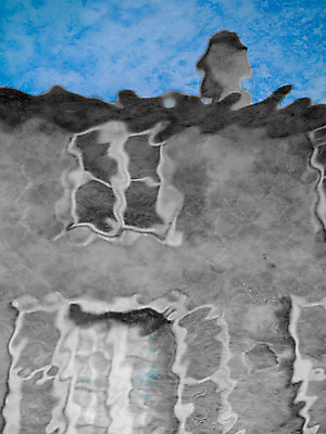 포토 JPG 해외이미지 구름 물결 벽 파도 건축양식 창문 하늘 지붕 주택 사람없음 건물 물 파란색 반사 거울 도시 액체 파스텔톤 해외202004 해외포토 자연요소 건축물 건축 바다 컬러 파일형식 이미지허브