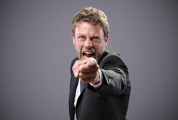 포토 JPG 해외이미지 백인 응시 중년 컨셉 CEO 스트레스 한명 손짓 성인 가로 외침 분노 짜증 가리킴 직장인 비즈니스맨 찡그림 좌절 결심 경영자 개성 불만 말다툼 부정적 비명 항의 카피스페이스 그루밍족 해외202004 해외포토 서양인 직업 1 시선 남자 감정 비즈니스 모션 표정 사람 뷰티 소리 공백 리더 싸움 파일형식 이미지허브