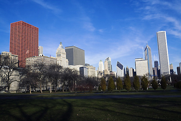 포토 JPG 해외이미지 공원 가로등 건축양식 사람없음 건물 가로 도시풍경 컬러풀 사무실 고층빌딩 황혼 봄 도시 도심 야간 시티라이프 스카이라인 빛망울 시카고 해외202004 해외포토 자연요소 라이프스타일 건축물 계절 공공시설 건축 컬러 비즈니스 풍경 빌딩 빛 미국 일몰 파일형식 이미지허브
