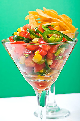 포토 JPG 해외이미지 음식 토마토 채소 건강 옥수수 사람없음 컬러풀 조미료 맛 매움 살사댄스 채식주의자 할라피뇨 핸드메이드 해외202004 해외포토 컬러 컨셉 고추 곡류 춤 채식 향미료 파일형식 이미지허브