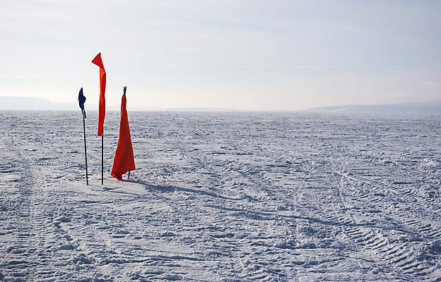 포토 JPG 해외이미지 스포츠 여행 백그라운드 겨울 모션 자연 하늘 스키 산 건강 파노라마 사람 풍경 성인 사람없음 야외 가로 빨간색 파란색 냉동 추위 깃발 시간 강의 집중 속도 휴양지 알프스 장면 봉 온도 1월 되감기 랜드마크 절정 해외202004 해외포토 계절 유럽 컬러 컨셉 겨울스포츠 촬영기법 장소 날짜 생태계 파일형식 이미지허브