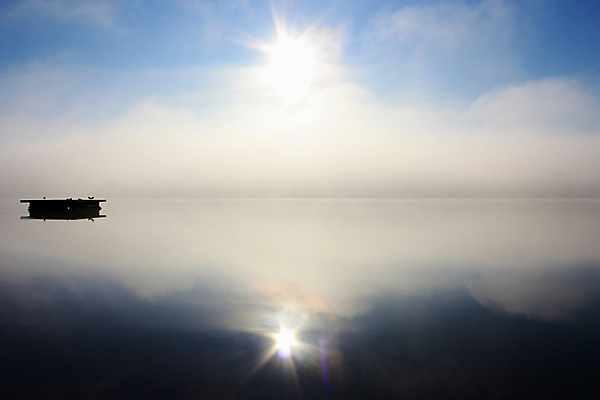 포토 JPG 해외이미지 구름 호수 잎 자연 하늘 아침 새로움 사람없음 물 여름 파란색 강 반사 일출 항구 맑음 거울 안개 신선 묘사 뿌연 디테일 해외202004 해외포토 주간 자연요소 식물 계절 컬러 컨셉 교통시설 날씨 노을 생태계 파일형식 이미지허브