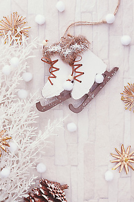 포토 JPG 해외이미지 나무 전통 디자인 계절 행복 별 백그라운드 신발 크리스마스 겨울 새로움 새해 사람없음 목재 장식 숫자 갈색 얼음 축제 스케이트 수확 흰색 시골 축하 신용카드 황금 12월 가루 심볼 오브젝트 질감 복고 청동 밀짚 내추럴 스칸디나비아 옛날 정물화 카피스페이스 해외202004 해외포토 자연요소 식물 문자 기념일 감정 스포츠용품 컬러 컨셉 농업 재료 금융 공백 날짜 짚 그림 파일형식 이미지허브