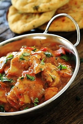 포토 JPG 해외이미지 전통 접시 육류 사람없음 식사 저녁식사 치킨 인도인 향신료 매움 카레 점심식사 해외202004 해외포토 외국인 식기 음식 식재료 동양인 맛 닭고기요리 향미료 파일형식 이미지허브