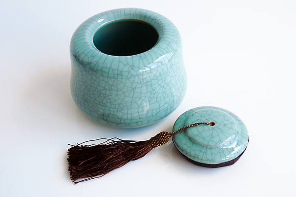 포토 JPG 해외이미지 전통 문화 커피 음료 음식 유리 휴가 봉투 선물 이벤트 사람없음 장식 컵 초록색 상자 갈색 주방 중국 흰색 발표 컨테이너 찻주전자 패키지 수납 짐싸기 고립 구식 보유 옛날 요금 해외202004 해외포토 식기 산업 아시아 컬러 재질 주전자 파일형식 이미지허브