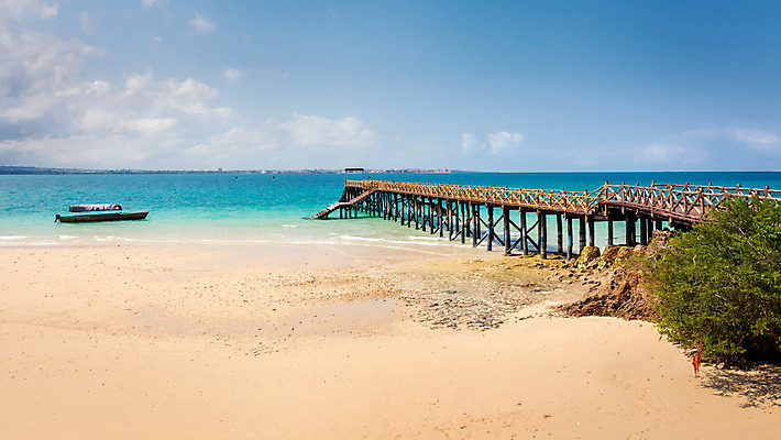 포토 JPG 해외이미지 길 모래 바다 섬 여행 아프리카 자연 하늘 낚시 휴가 휴식 풍경 사람없음 야외 목재 물 여름 파란색 항구 맑음 기쁨 꿈 갑판 감옥 장면 석호 두더지 탄자니아 터키석 해외202004 해외포토 자연요소 나무 계절 감정 나라 컬러 컨셉 배_교통 재료 교통시설 레저 날씨 보석 생태계 파일형식 이미지허브