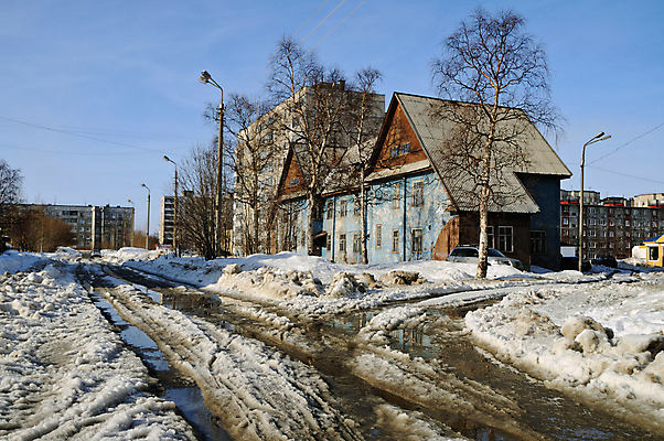 포토 JPG 해외이미지 나무 도로 건축양식 주택 사람없음 야외 물 봄 도시 타운 길가 방법 선로 옛날 해외202004 해외포토 자연요소 식물 계절 건축 길 교통시설 건물 파일형식 이미지허브