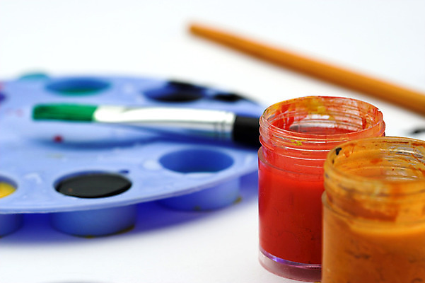 포토 JPG 해외이미지 디자인 교육 선 백그라운드 상상 수채화 손잡이 미술 사람없음 그래픽 빨간색 페인트 장비 젖음 흰색 도구 붓 그리기 그림 예술가 화가 고립 해외202004 해외포토 직업 컬러 모션 문화예술 파일형식 이미지허브