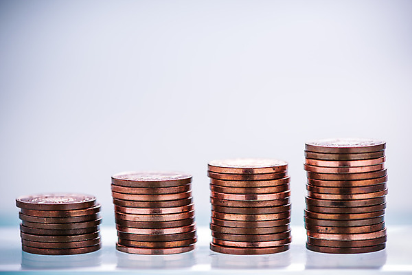 포토 JPG 해외이미지 백그라운드 컨셉 돈 비즈니스 성공 영국 사람없음 금융 쌓기 동전 성장 변화 시장 재산 황금 주식 심볼 투자 이익 파운드 대출 빚 수입 비용 해외202004 해외포토 유럽 모션 경제 파일형식 이미지허브