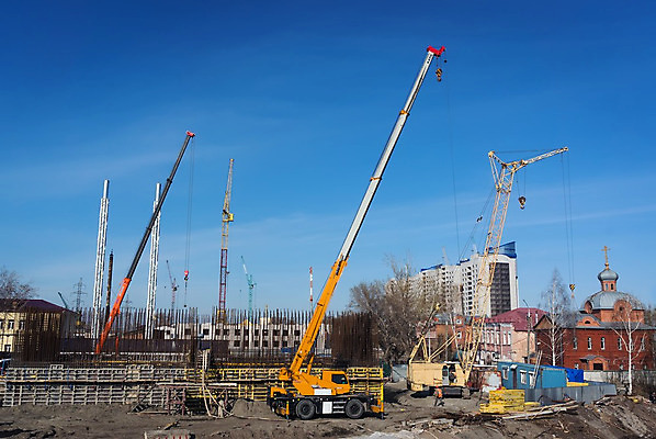 포토 JPG 해외이미지 외관 산업 비즈니스 자동차 하늘 미래 거리 아파트 주택 직장 사람없음 야외 건물 파란색 인테리어 강 글로벌 블록 장비 도전 성장 도시 업무 재산 기중기 타운 공학 개발 복원 설치 진짜 해외202004 해외포토 건축물 디자인 교육 육상교통 컬러 컨셉 회사 금융 작업 중장비 파일형식 이미지허브