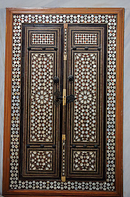 포토 JPG 해외이미지 디자인 여행 패턴 건축양식 엄마 이스탄불 미술 동양인 사람없음 내부 건물 목재 장식 숫자 문 궁전 골동품 업무 클래식 판화 칠면조 수공예 제국 하렘 해외202004 튀르키예 해외포토 나무 문자 건축물 건축 아시아 컨셉 고건축 무늬 재료 가족 조류 문화예술 인종 작업 공예 파일형식 이미지허브