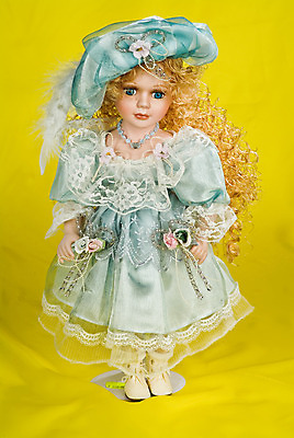 포토 JPG 해외이미지 드레스 여자 행복 어린이 인형 백그라운드 놀이 지팡이 천사 요정 미소 사람없음 장식 컬러풀 장난감 희망 놀이방 기쁨 피규어 흰색 축하 아기 화려 영혼 황금 닫기 가득함 마녀 부드러움 공상 걸레 마법 고립 천진난만 해외202004 해외포토 옷 감정 컬러 컨셉 모션 표정 사람 미니어처 감각 청소도구 파일형식 이미지허브