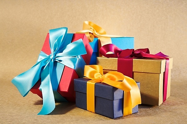 포토 JPG 해외이미지 리본 조각 컨셉 크리스마스 휴가 선물 사람없음 가로 빨간색 파란색 상자 노란색 축하 악단 생일 4 그룹 황금 오브젝트 활 질감 패키지 해외202004 해외포토 기념일 음악 컬러 숫자 파일형식 이미지허브