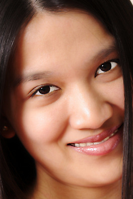 포토 JPG 해외이미지 모델 응시 여자 행복 감정 여유 얼굴 포즈 컨셉 갈색머리 건강 한명 미소 웃음 사람 동양인 성인 유행 일본 중국 화장품 표현 화려 피부 입술 피부관리 돌봄 스타일 해외202004 해외포토 1 헤어스타일 시선 아시아 모션 표정 인종 신체부위 뷰티 파일형식 이미지허브