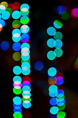 포토 JPG 해외이미지 디자인 행복 별 분홍색 백그라운드 일러스트 미술 사람없음 장식 빨간색 파란색 반짝임 노란색 검은색 축제 원형 화려 우아함 소프트포커스 보케 빛망울 해외202004 해외포토 자연요소 도형 감정 컬러 컨셉 모션 문화예술 촬영기법 빛 파일형식 이미지허브