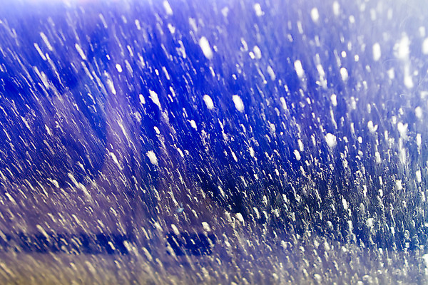 포토 JPG 해외이미지 창문 교통시설 자동차 유리 실내 사람없음 내부 물 빛 달리기 반사 청결 거울 젖음 물방울 바퀴 빨래 비누 분무기 유지 계기판 자동 해외202004 해외포토 자연요소 육상교통 교통 가사 모션 재질 위생용품 위생 시설 파일형식 이미지허브