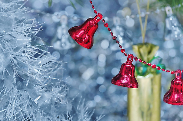 포토 JPG 해외이미지 나무 디자인 계절 백그라운드 크리스마스 겨울 부분 추상 휴가 새로움 사람없음 장식 빨간색 파란색 빛 우주 추위 종 황금 은색 소프트포커스 12월 연도 심볼 보케 해외202004 해외포토 식물 기념일 컬러 컨셉 무늬 촬영기법 날짜 파일형식 이미지허브