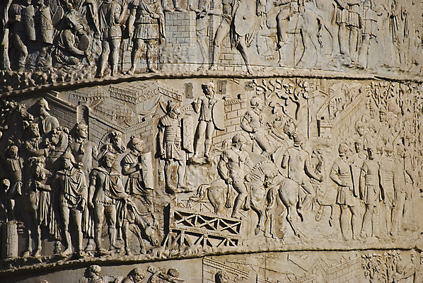 포토 JPG 해외이미지 전통 외관 문화 여행 건축양식 하늘 사람없음 조각상 이탈리아 기둥 도시 역사 로마 폐허 광장 대리석 천연기념물 국회 로마인 바실리카 옛날 웅장함 시저 포럼 해외202004 해외포토 건축 유럽 재료 인종 조형물 토론 정치가 파일형식 이미지허브