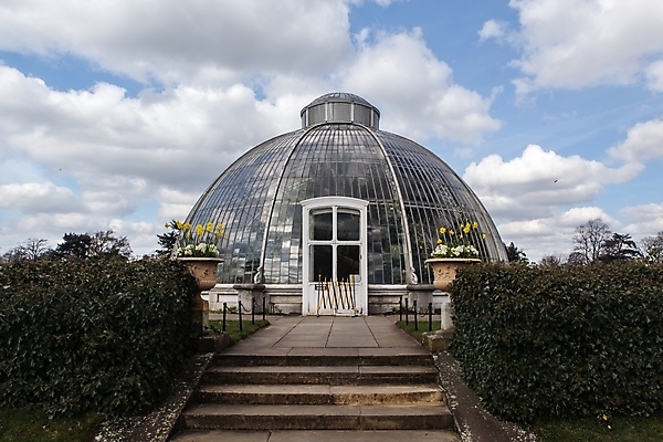 포토 JPG 해외이미지 나무 식물 디자인 영어 공원 꽃 길 백그라운드 꽃무늬 건축양식 자연 풍경 사람없음 야외 울타리 상자 평화 정원 봄 산책 재산 냄비 오솔길 땅 런던 조경 쇼 일반 방법 정중 줄서기 파라다이스 스타일 세련 해외202004 해외포토 문자 계절 공공시설 건축 컨셉 무늬 모션 휴식 영국 금융 담장 솥 생태계 파일형식 이미지허브