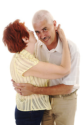 포토 JPG 해외이미지 라이프스타일 커플 여자 할아버지 노년 남자 행복 할머니 결혼 백그라운드 2 가족 엄마 남편 함께함 건강 사랑 미소 사람 성인 두명 믿음 우정 회색 신혼여행 흰색 하트 아내 아빠 은퇴 고립 돌봄 옛날 조부모 노화 해외202004 해외포토 모양 감정 컬러 컨셉 관계 모션 표정 이벤트 생활 친구 파일형식 이미지허브