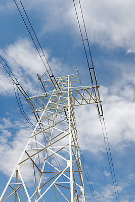 포토 JPG 해외이미지 산업 선 하늘 사람없음 탑 금속 힘 에너지 네트워크 역 철사 볼트 철탑 엔진 공학 변압기 분배 전압 철강 힘찬 해외202004 해외포토 건축물 교육 컨셉 교통시설 재질 공구 파일형식 이미지허브