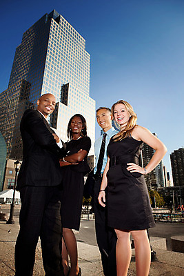 포토 JPG 해외이미지 백인 공원 여자 남자 행복 컨셉 비즈니스 성공 넥타이 새로움 미소 사람 동양인 여러명 야외 건물 일본 검은색 미국 도시 우승 최고 비즈니스맨 그룹 센터 도심 동료 사인 다문화 내추럴 전경 해외202004 해외포토 서양인 건축물 잡화 공공시설 감정 아시아 컬러 다수 북아메리카 관계 표정 인종 풍경 직장인 사회이슈 파일형식 탑뷰 이미지허브