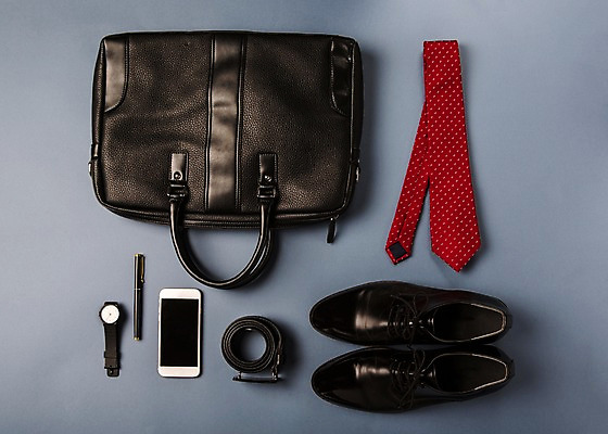 포토 JPG 스튜디오촬영 구두 신발 서류가방 비즈니스 넥타이 실내 사람없음 스마트폰 펜 사무용품 벨트 손목시계 오브젝트 아이폰 국내포토 잡화 시계 가방 장신구 문구용품 내부 핸드폰 스마트기기 필기구 파일형식