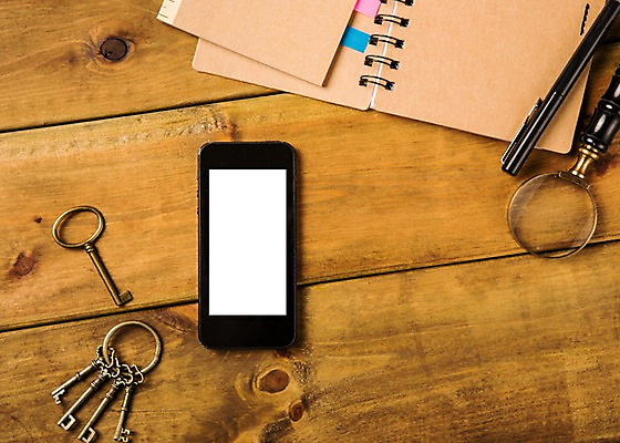 포토 JPG 스튜디오촬영 비즈니스 돋보기 열쇠 실내 사람없음 스마트폰 펜 만년필 다이어리 사무용품 공책 판넬 오브젝트 아이폰 국내포토 문구용품 내부 핸드폰 스마트기기 필기구 파일형식