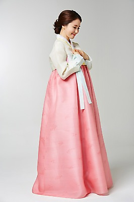 포토 JPG 스튜디오촬영 전신 여자 명절 포즈 실내 한명 서기 사람 동양인 성인 30대 한국인 한복 여자만 여자한명만 성인여자만 성인한명만 성인여자한명만 장년만 장년여자만 장년여자한명만 성인만 국내포토 1 한국전통 전통 기념일 모션 인종 내부 장년 전통의상 파일형식