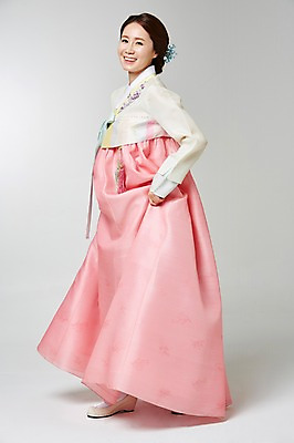 포토 JPG 스튜디오촬영 전신 여자 명절 포즈 실내 한명 서기 사람 동양인 성인 30대 한국인 한복 여자만 여자한명만 성인여자만 성인한명만 성인여자한명만 장년만 장년여자만 장년여자한명만 성인만 국내포토 1 한국전통 전통 기념일 모션 인종 내부 장년 전통의상 파일형식