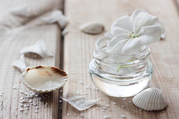 포토 JPG 해외이미지 꽃 얼굴 선 백그라운드 잎 신체 재료 휴식 건강 가면 사람없음 목재 치료 파란색 유행 보라색 스파 목욕 화장품 흰색 신선 마사지 화려 고급 선탠 컨테이너 소중 피부 크림 향기 아로마 로션 버터 돌봄 바디케어 수분크림 위생관리 유아독존 해외202004 해외포토 나무 식물 산업 컬러 컨셉 의학 모션 관리 신체부위 뷰티 청결 냄새 파일형식 이미지허브